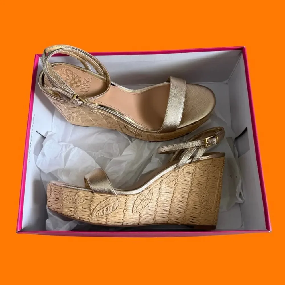 Vince Camuto Emrey Egyptian Gold Metallic Wedge Sandal Size 8.5 *NEW IN BOX*